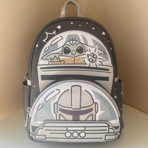 Loungefly Other - LOUNGEFLY STAR WARS Mandlorian & Grogu Baby Yoda Glow in the Dark Mini Backpack